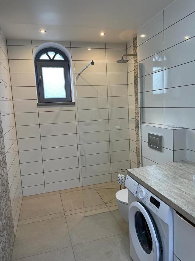 Ferienhaus 1 レバル エクステリア 写真