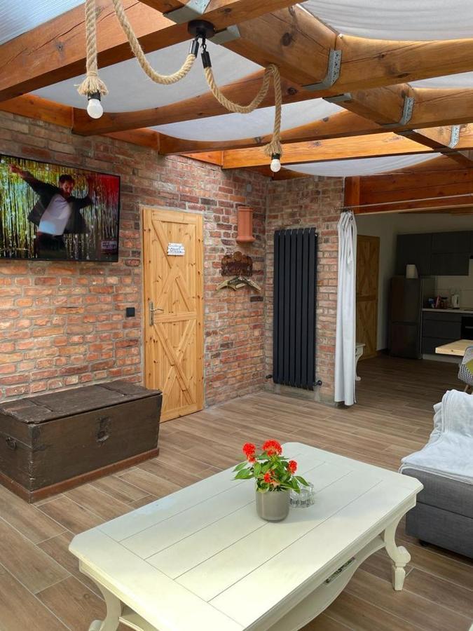 Ferienhaus 1 レバル エクステリア 写真