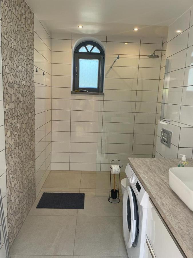Ferienhaus 1 レバル エクステリア 写真